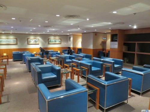 Korean-Air-First-Business-Class-Lounge-Hong-Kong-006
