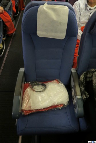 LAN-LATAM-767-300-Economy-07