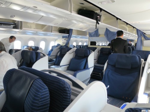 ANA-787-800-Regional-Business-Class-04