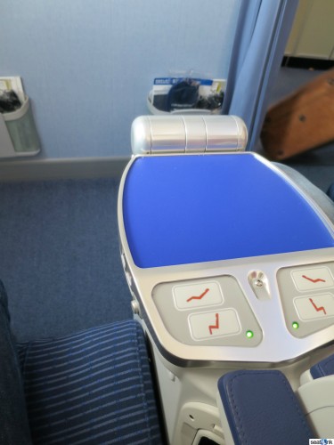 ANA-787-800-Regional-Business-Class-07