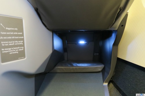 American-Airlines-767-300-Business-Class-013