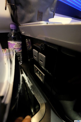 British-Airways-777-First-Class-06