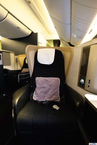 British-Airways-777-First-Class-23