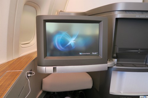Cathay-Pacific-First-Class-1A-18
