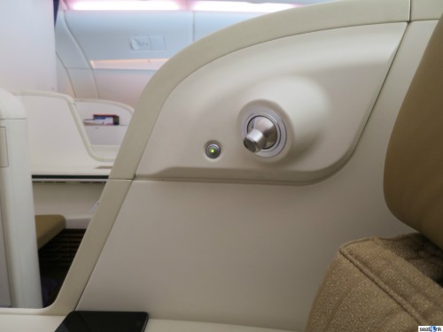Thai-Airways-A380-First-Class-HKG-BKK-04