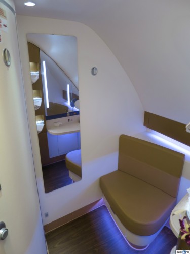Thai-Airways-A380-First-Class-HKG-BKK-14