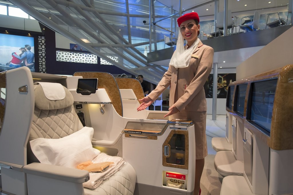 Emirates 777 New Business Class Seating (photo credit: Emirates.com)