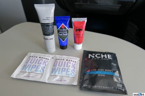 The Birchbox goodies from the Mint amenity kit