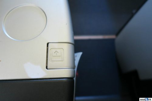 Traytable button
