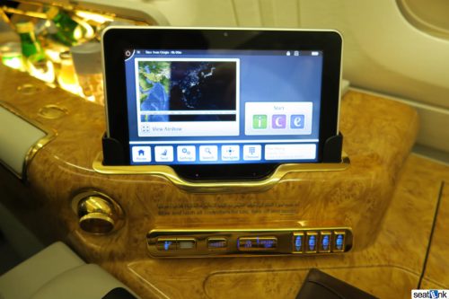 Suite & IFE remote control (and additional air vent)