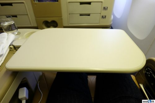 Traytable large enough to get some good work done.