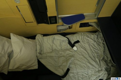 ANA First Class Square in bed mode