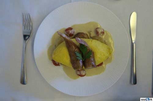 Western breakfast in ANA first class