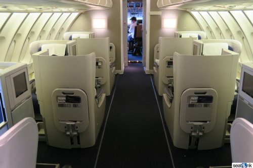 British Airways Business Class Review 747-400 Upper Deck 01