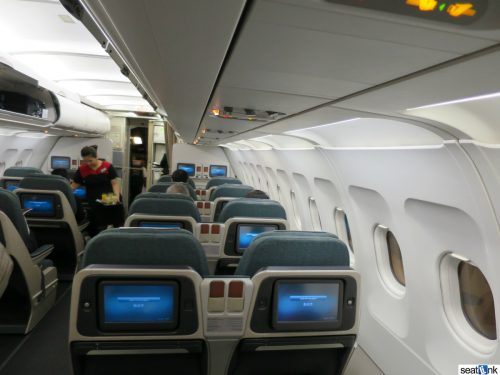 Cathay Dragon Business Class Review A321 05