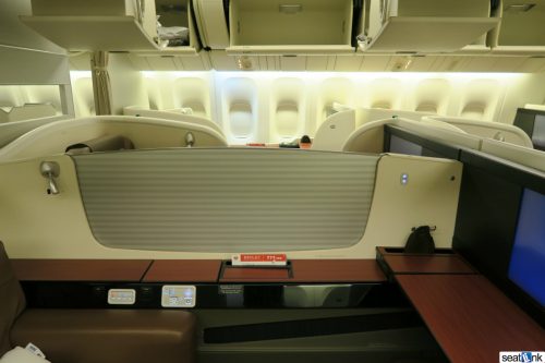 Japan Airlines First Class Review 777-300ER 01