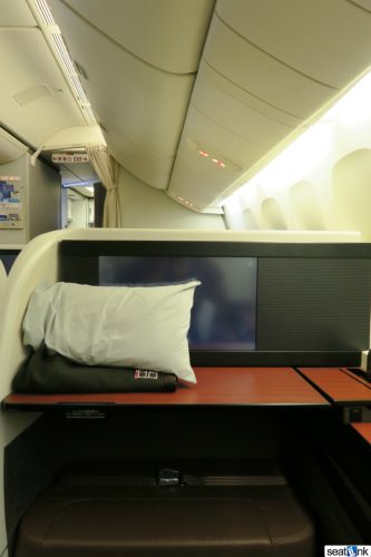 Japan Airlines First Class Review 777-300ER 18