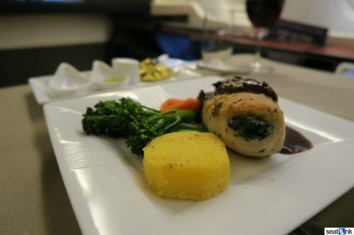 Japan Airlines First Class Review 777-300ER 23