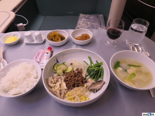 Korean Air Old First Class Review 777-300ER 20