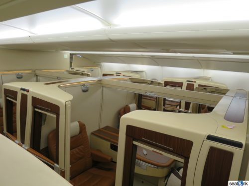 Singapore First Class Suites Review A380 04