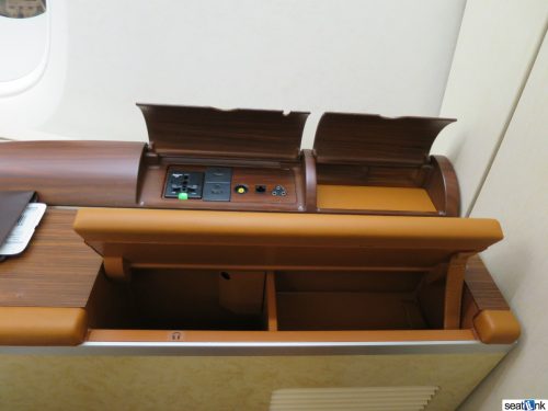 Singapore First Class Suites Review A380 20