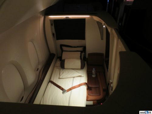 Singapore First Class Suites Review A380 34