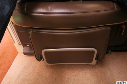 Singapore First Class Suites Review A380 47