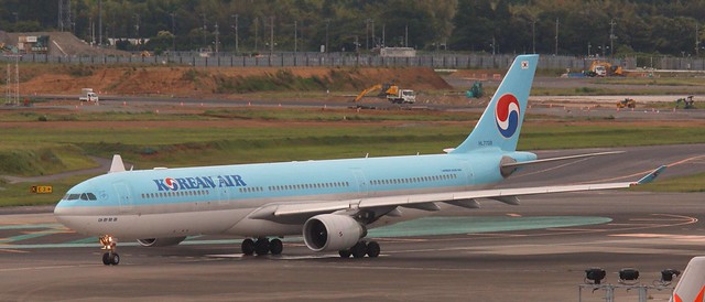 Korean Air Airbus A330 300 aircraft