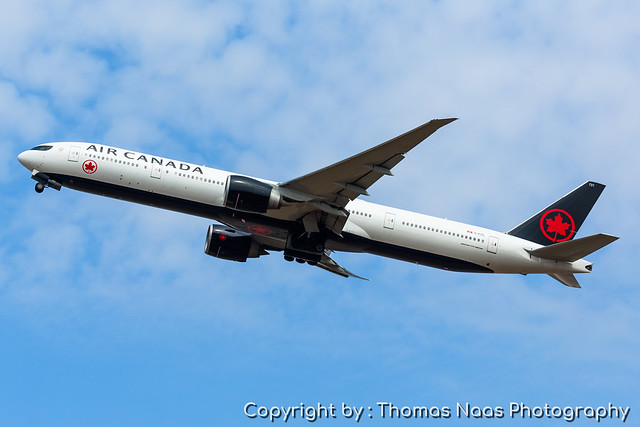 Air Canada Boeing 777 300er aircraft
