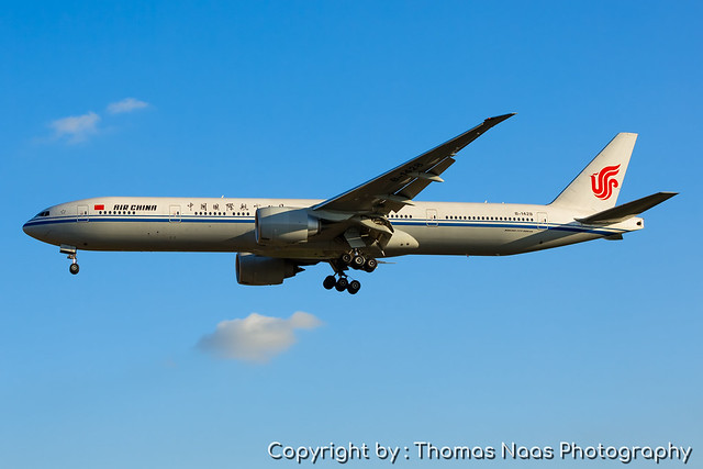 Air China Boeing 777 300 aircraft