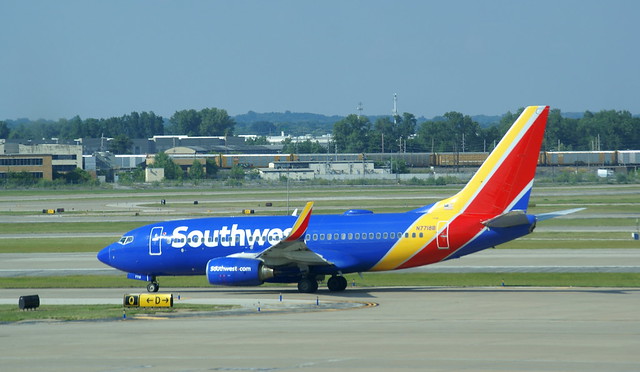 United Airlines Boeing 737 700 aircraft