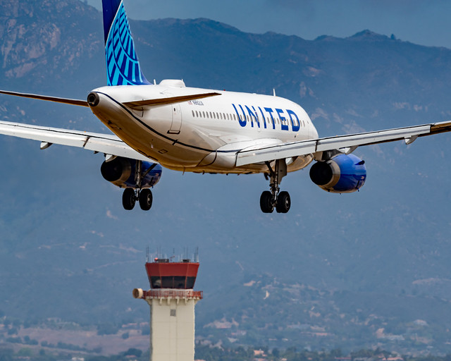 United Airlines Airbus A319 V1 aircraft