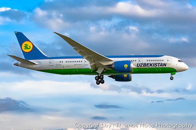 Uzbekistan Airways aircraft