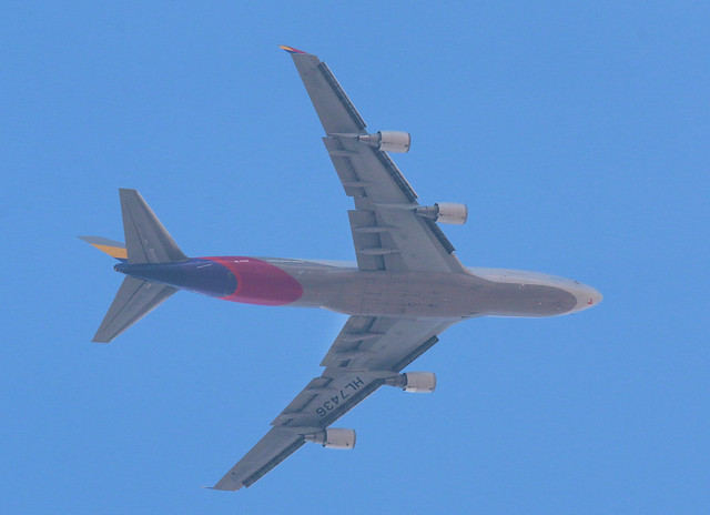 Asiana Airlines Boeing 747 400 V1 aircraft