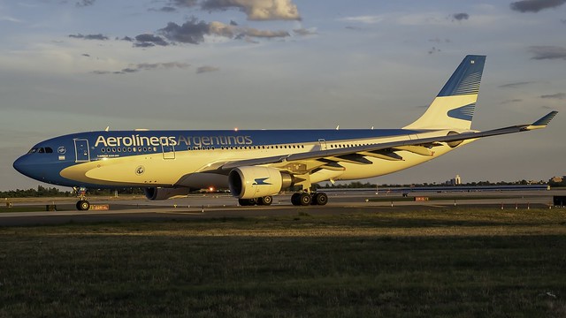 Aerolineas Argentinas aircraft