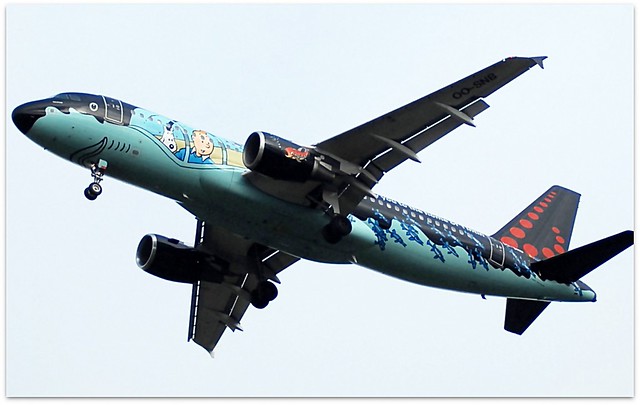 Brussels Airlines Airbus A320 aircraft