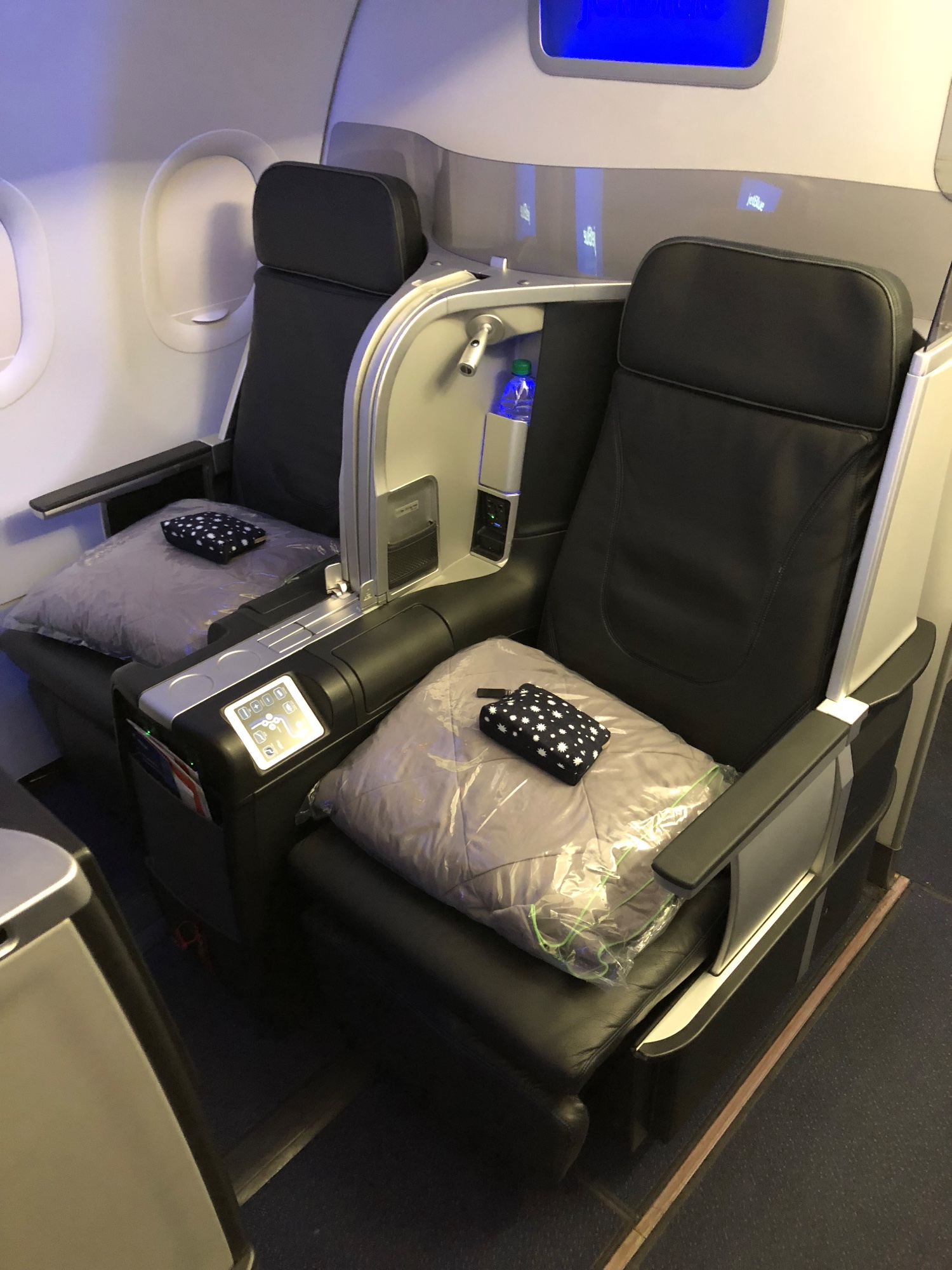 Traveler photo, seat 5D